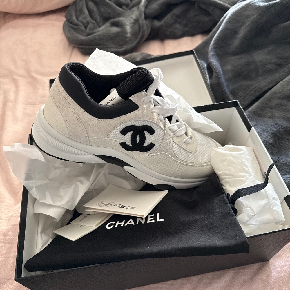 CHANEL SNEAKERS